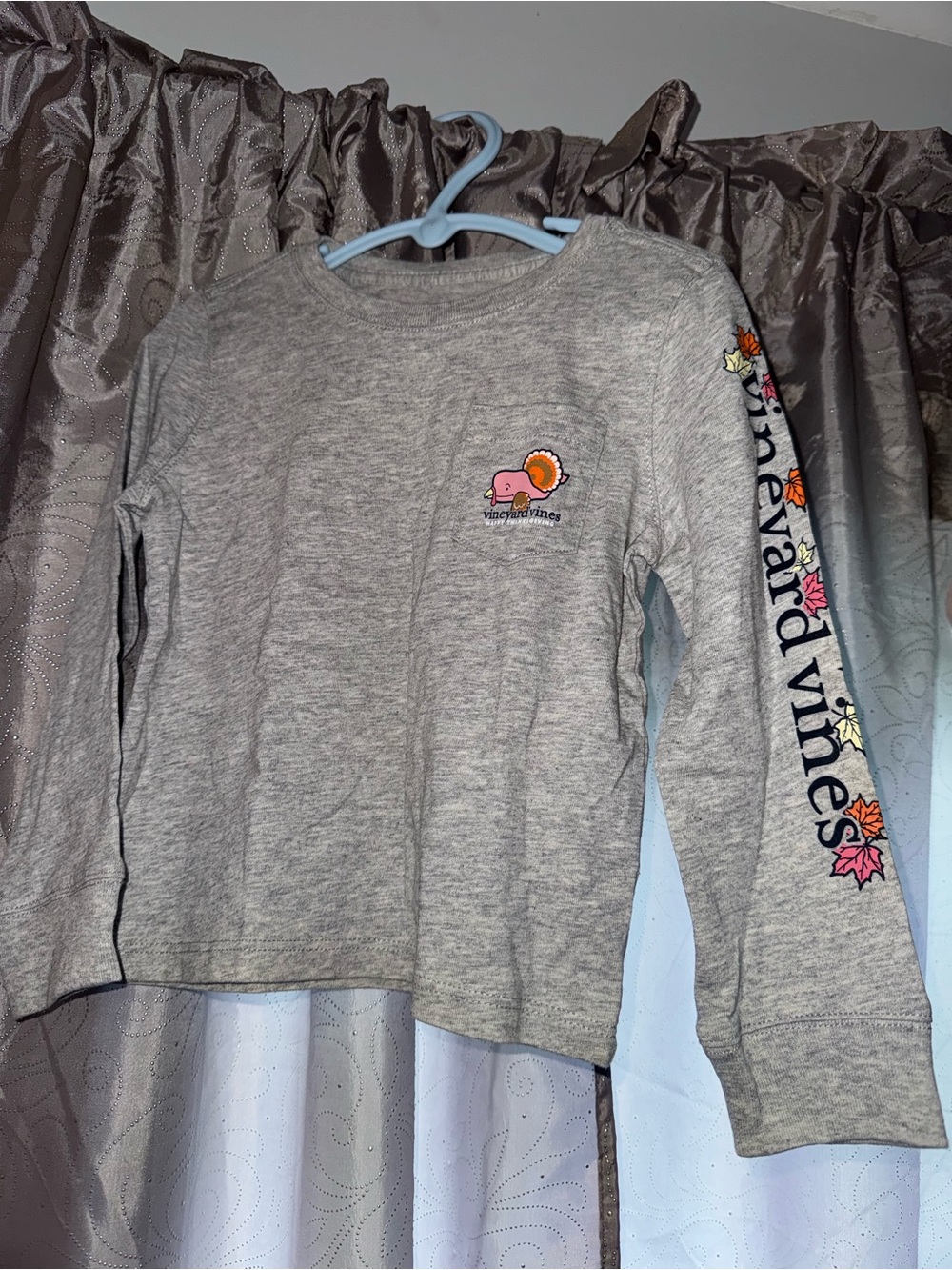 Vineyard Vines Kids Heather Gray Long-Sleeve Tee with Whale & Leaf Accents